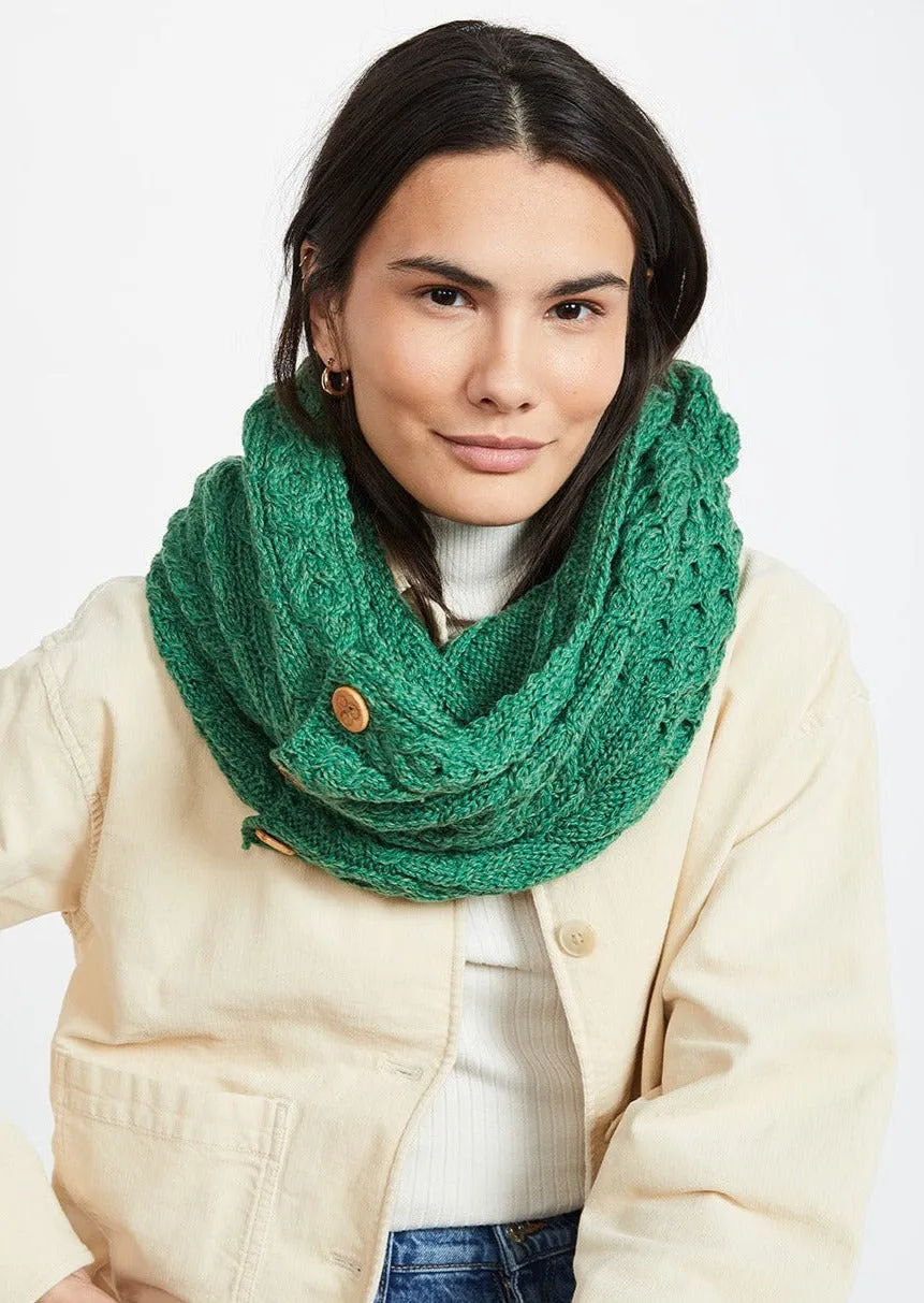 Aran Buttoned Snood | Green