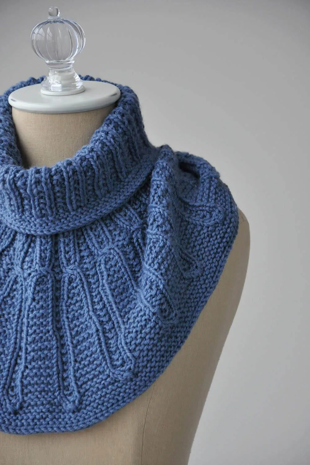 Cayuga Cowl