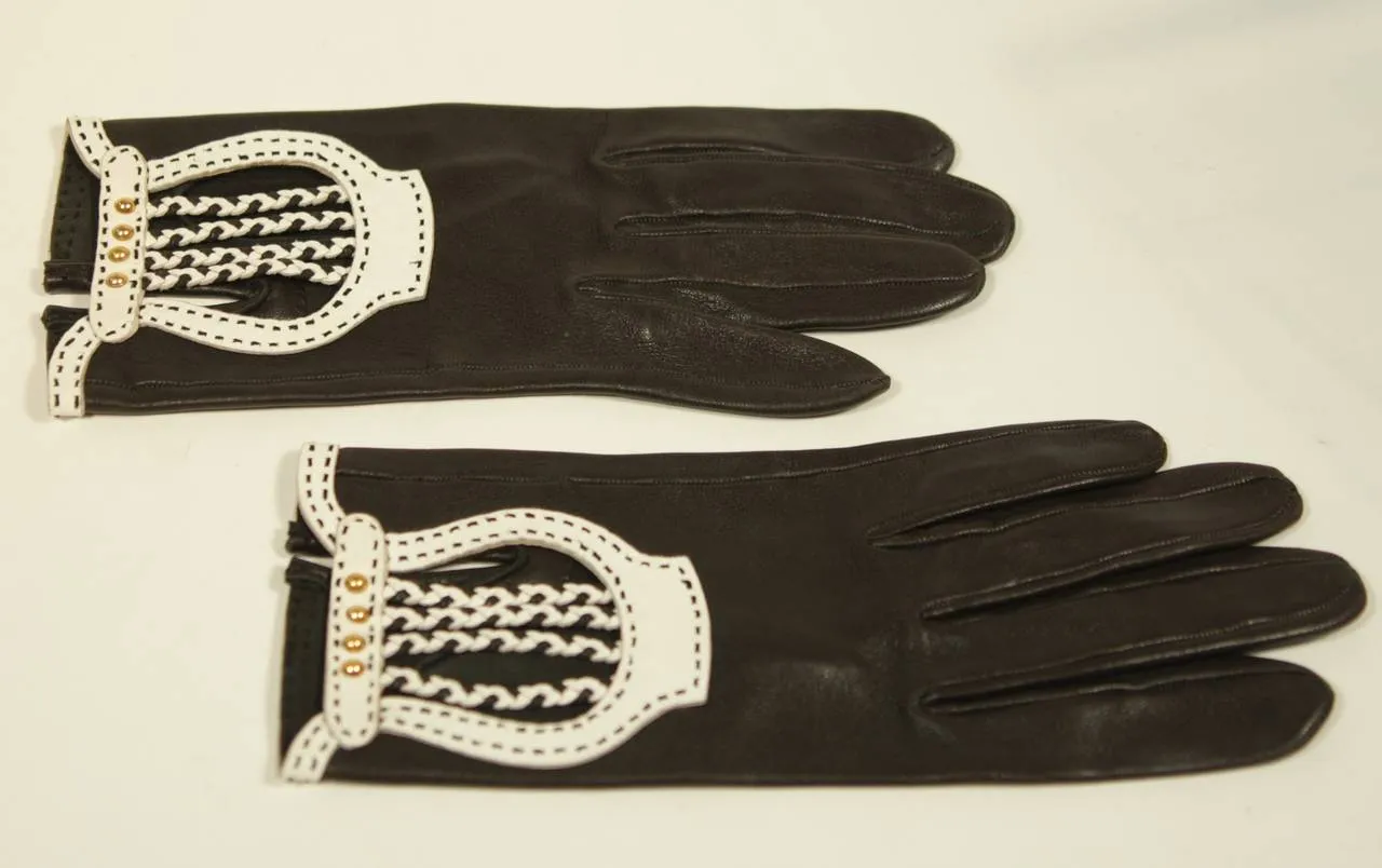 HERMES Black Leather Gloves with White Accents and Braiding Size 6 1/2